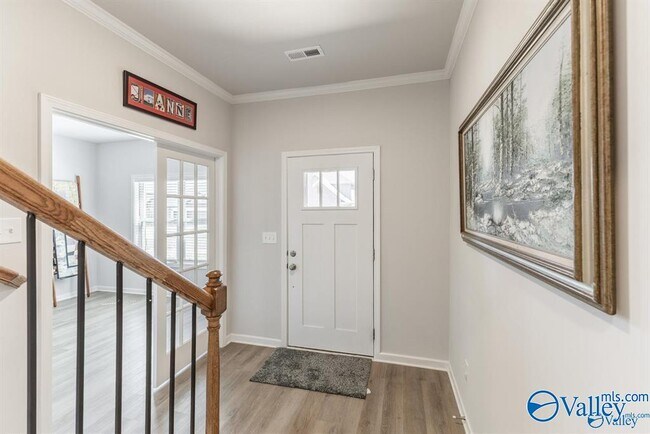 Photo - 107 Ranna Dr