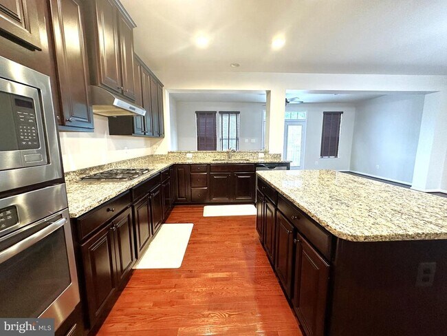 Photo - 22865 Lacey Oak Terrace