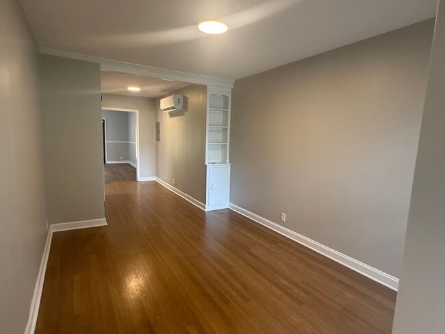Photo - Lovely Duplex in Hillsboro Village