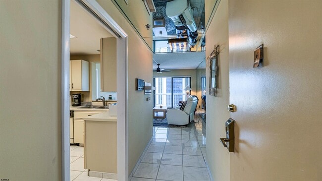 Photo - 3101 Boardwalk Unit 1401