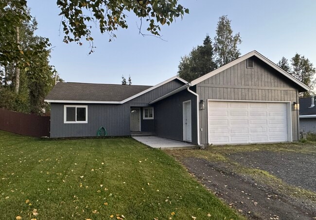 Building Photo - 17416 Adams Ln
