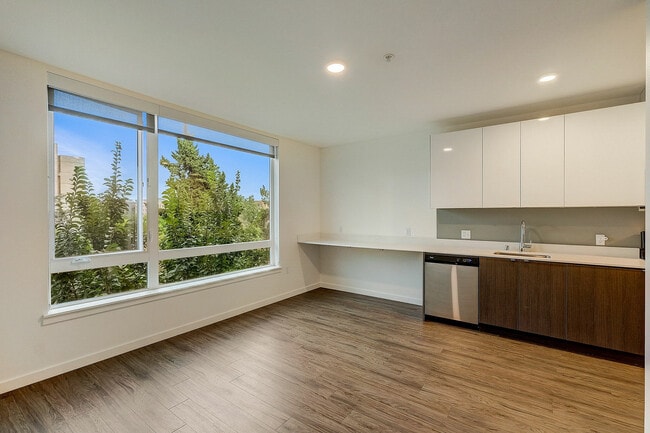 Photo - Augusta Apartments