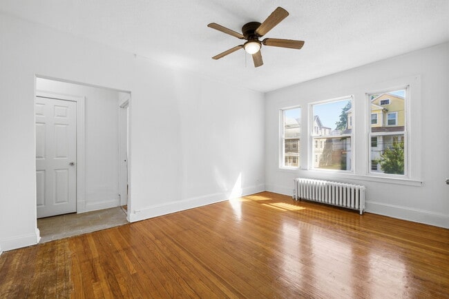 Photo - 115 Baltimore St Unit 2