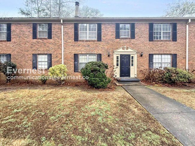 Building Photo - 2201 Montreat Cir Unit Apt D