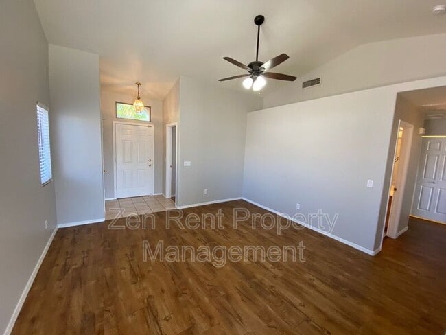 Photo - 30351 Maple Chase Dr