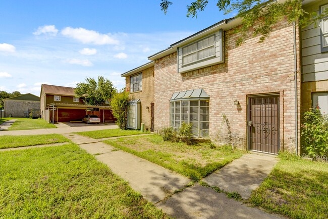 Photo - 128 Goodson Dr Unidad True