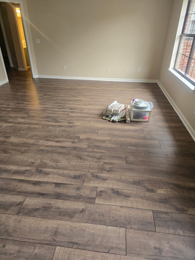 Photo - 137 Laredo Cir