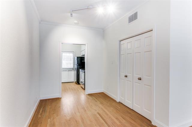 Photo - 4405 Bellaire Dr S Unit 119