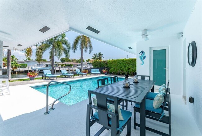 Photo - 2791 NE 9th Ct