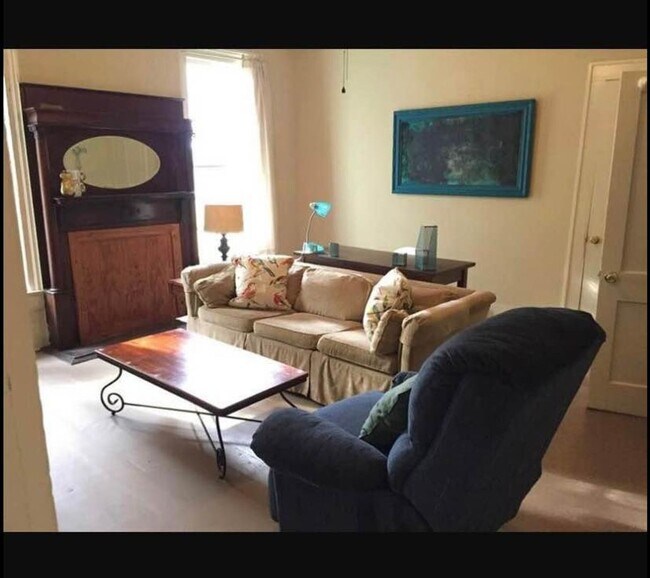 Photo - charming 1 bedroom, 1 bathroom apartment in Dawson, GA with its own private entrance.