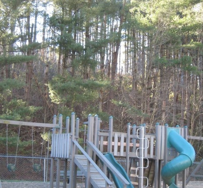 Pine Ridge Apartments Logan, OH