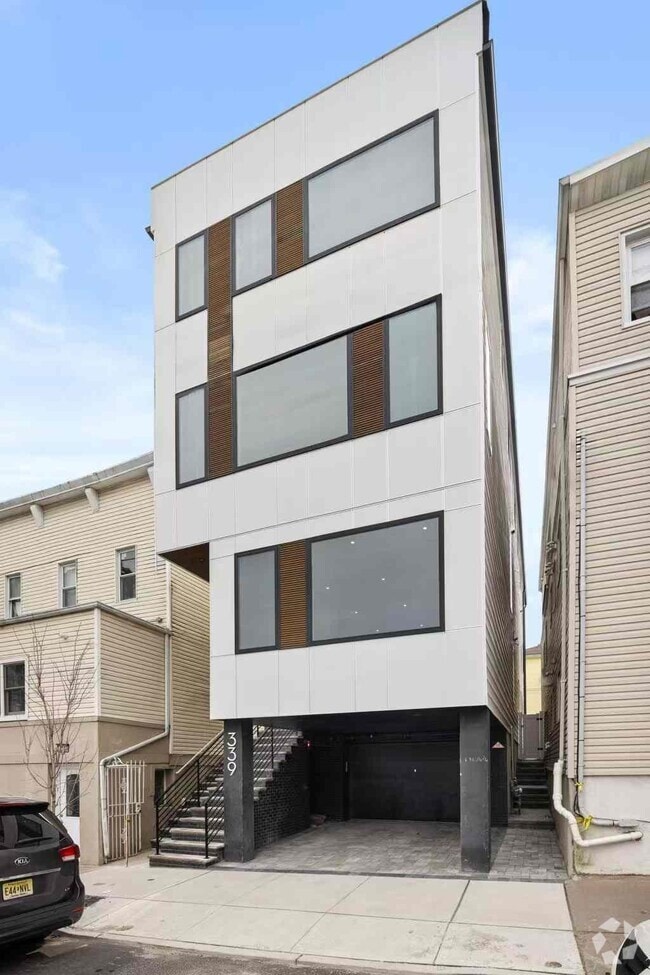 Building Photo - 339 69th St Unit 3 Rental