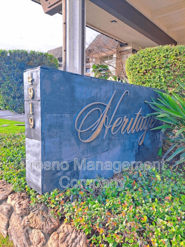 Photo - 4919 N Millbrook Ave Unidad #123 Rental