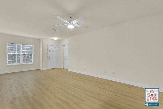 Photo - MOVE IN THIS YEAR - FREE MONTH'S RENT IN 1st 90 DAYS!