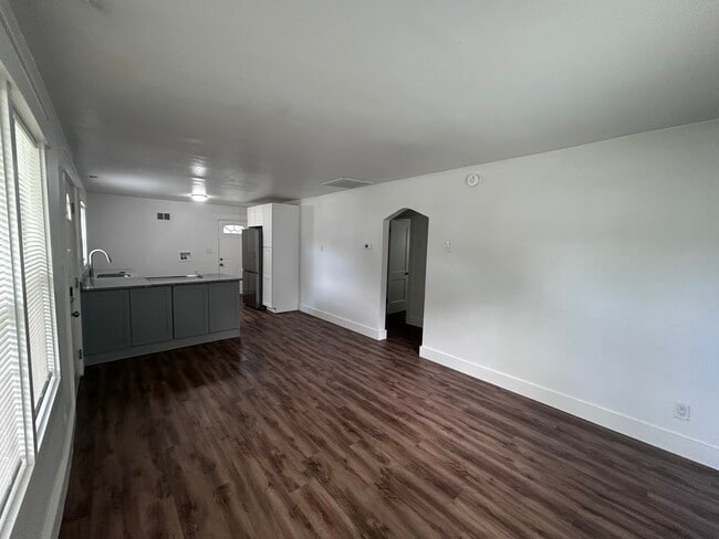 Photo - 700 N Moore Rd
