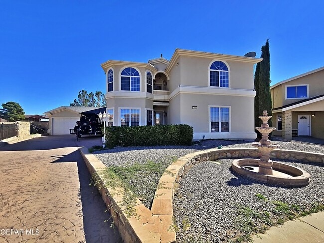 Building Photo - 200 Desert Breeze Dr