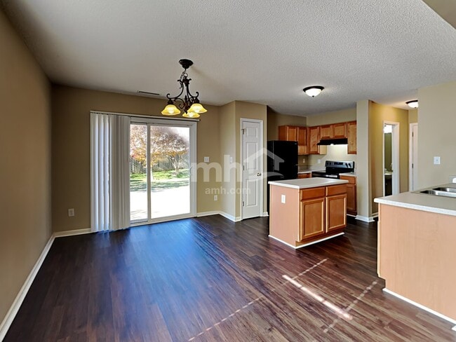 Photo - 3601 Croydon Mill Way