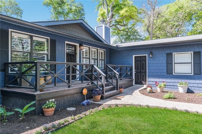 Photo - 1011 Timber Elm