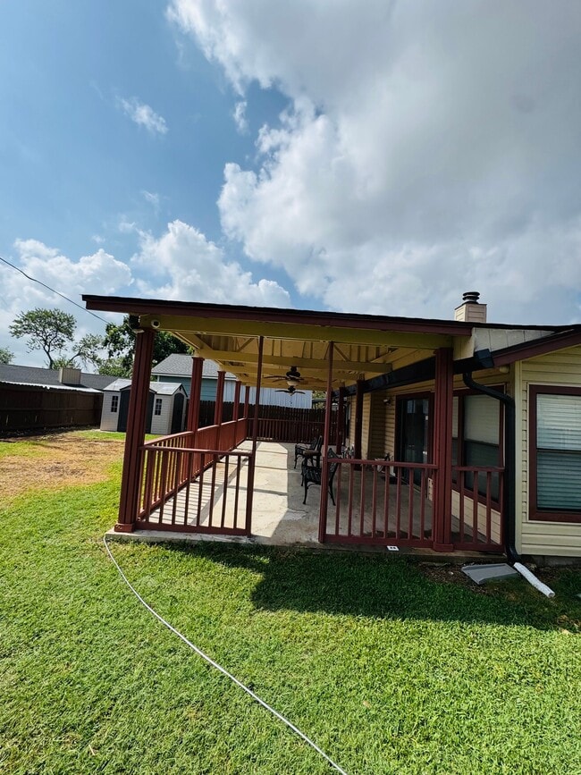 Photo - 906 Fillmore Dr