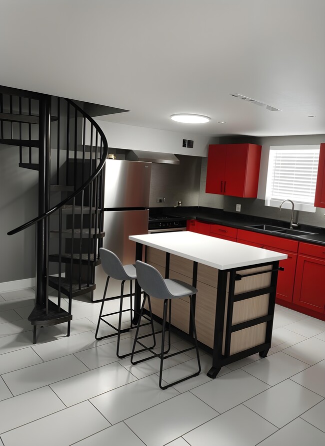 Photo - 838 Wagner St