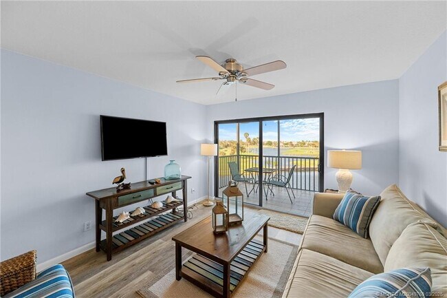 Photo - 40 NE Plantation Rd Condo Unit 202