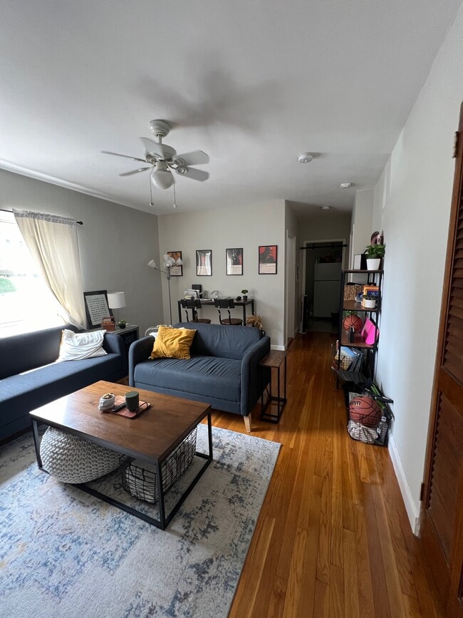 Building Photo - 111 Gainsborough St Rental