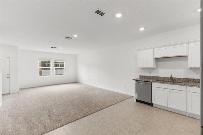 Photo - 377 Grand Pne Ln