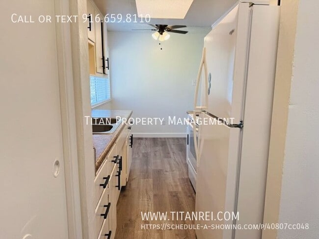 Photo - 770 Carro Dr Unit 4