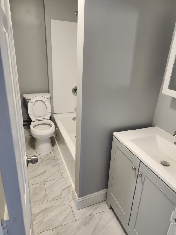 Photo - 2 Long St Unidad 2 L