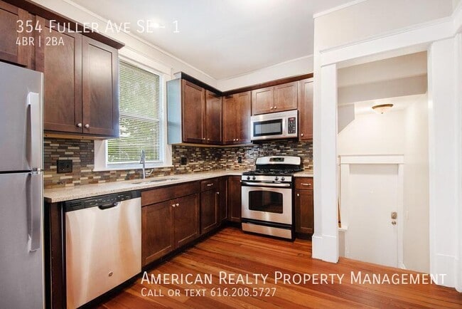 Photo - 354 Fuller Ave SE Unidad 1
