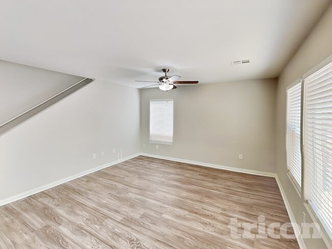 Photo - 129 Snow Dome Ave