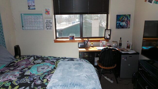 Photo - Wegner Apartments