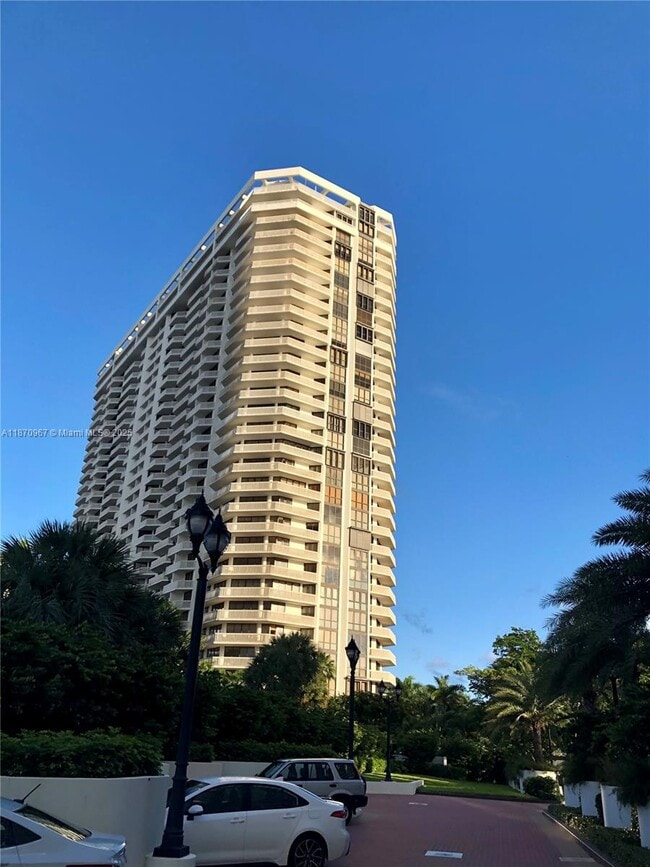 Photo - 1000 W Island Blvd Unit 712