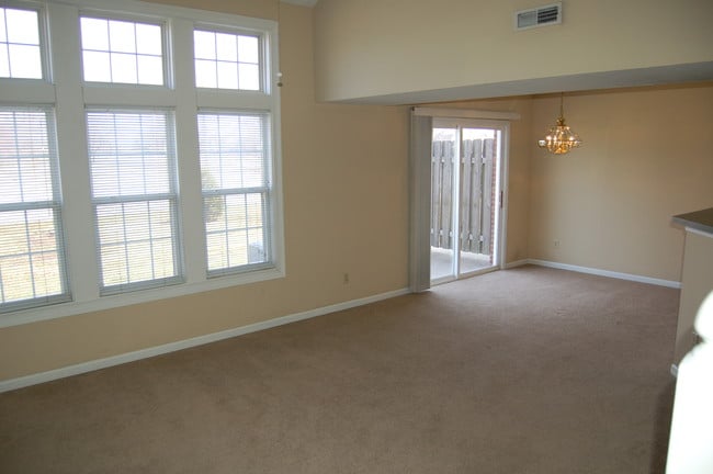 Photo - Brookfield Townhomes Unit 1576 Brookfield Circle