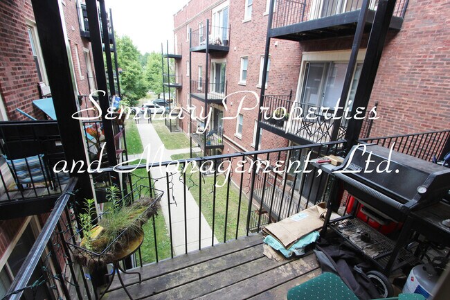 Photo - 5653-59 N. Magnolia