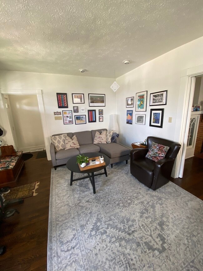 Photo - 2956 Espy Ave Unit 2956