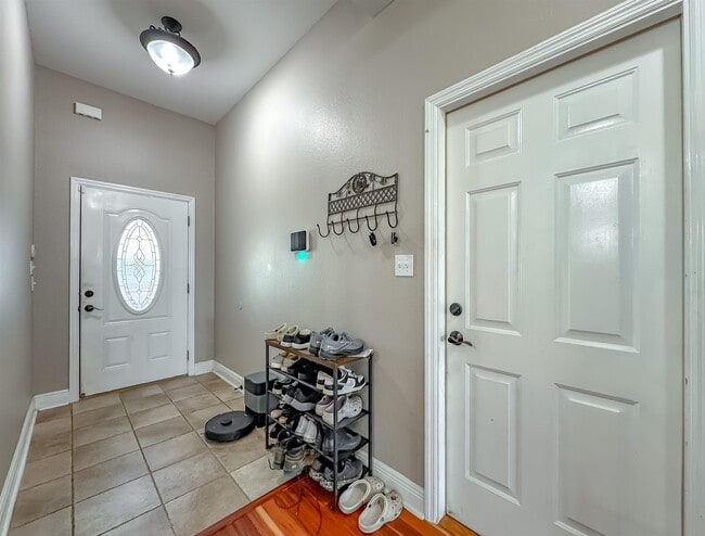 Photo - 6303 Rivers Landing Ct