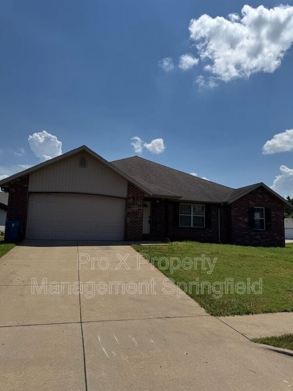Building Photo - 1982 S Farm Rd 123 Rental