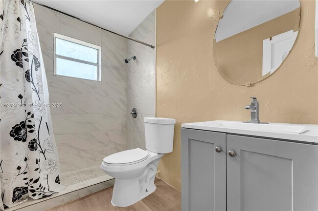 Photo - 3100 NW 42nd Ave