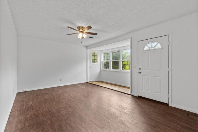 Photo - 2205 Island Blvd