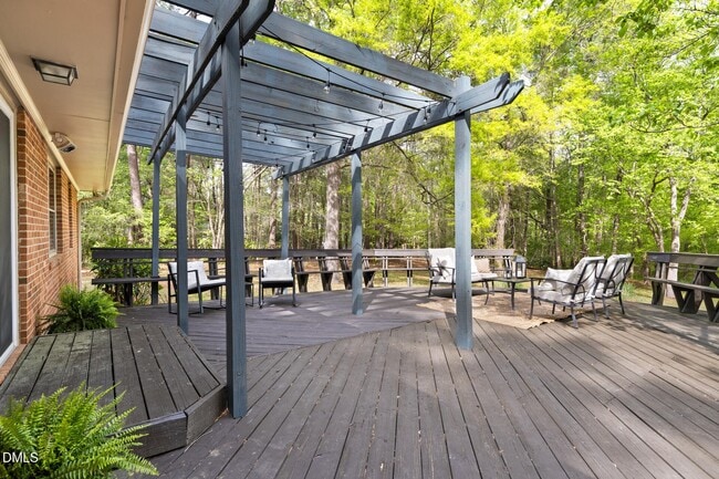 Photo - 4511 Farrington Rd