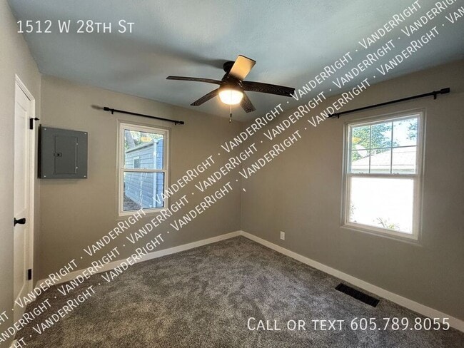 Photo - 1512 W 28th St