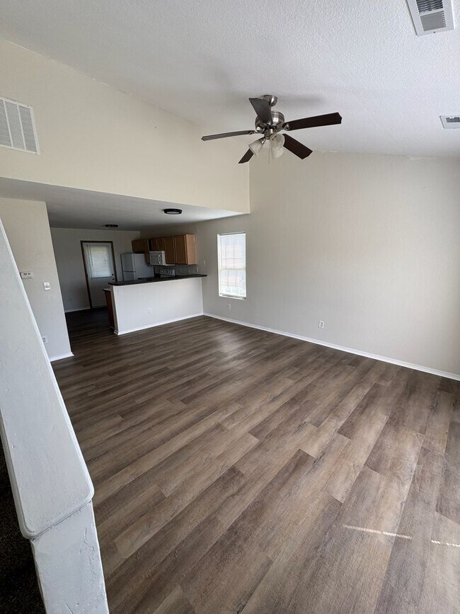 Photo - 1719-1719 Hanover Blvd Unit 1719