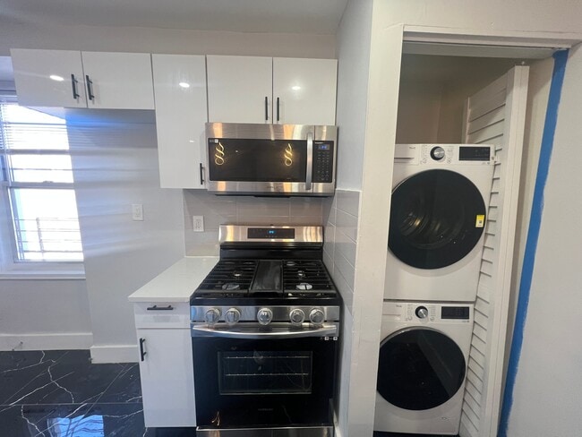 Photo - 750 N Broad St Unit 2H