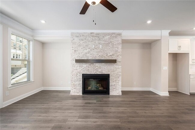 Photo - 1363 Live Oak Ln