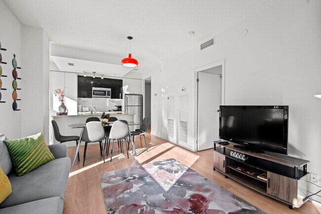 Photo - 44 Lillian St Unit ID1345928P