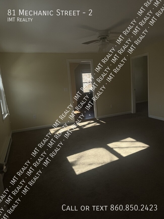 Photo - 81 Mechanic St Unit 2