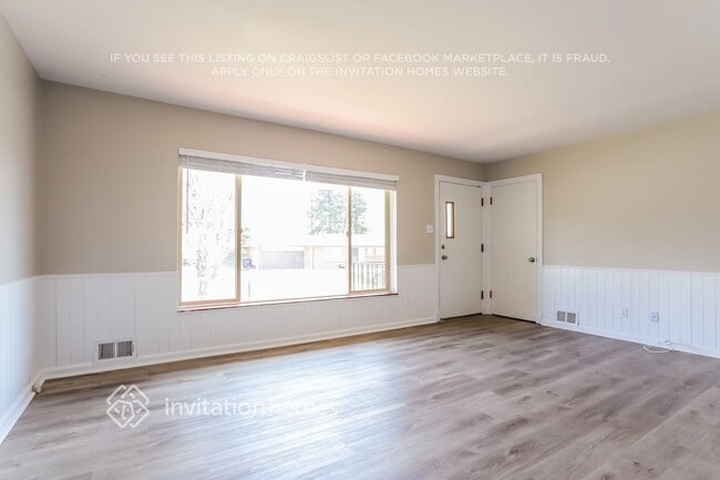 Photo - 2727 S Stuart St