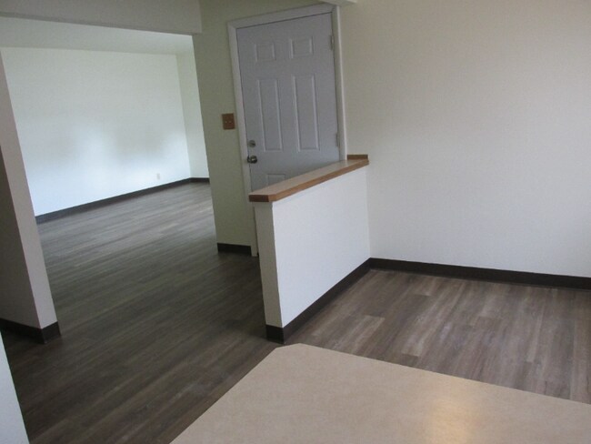 Photo - 4213 Clark Ave