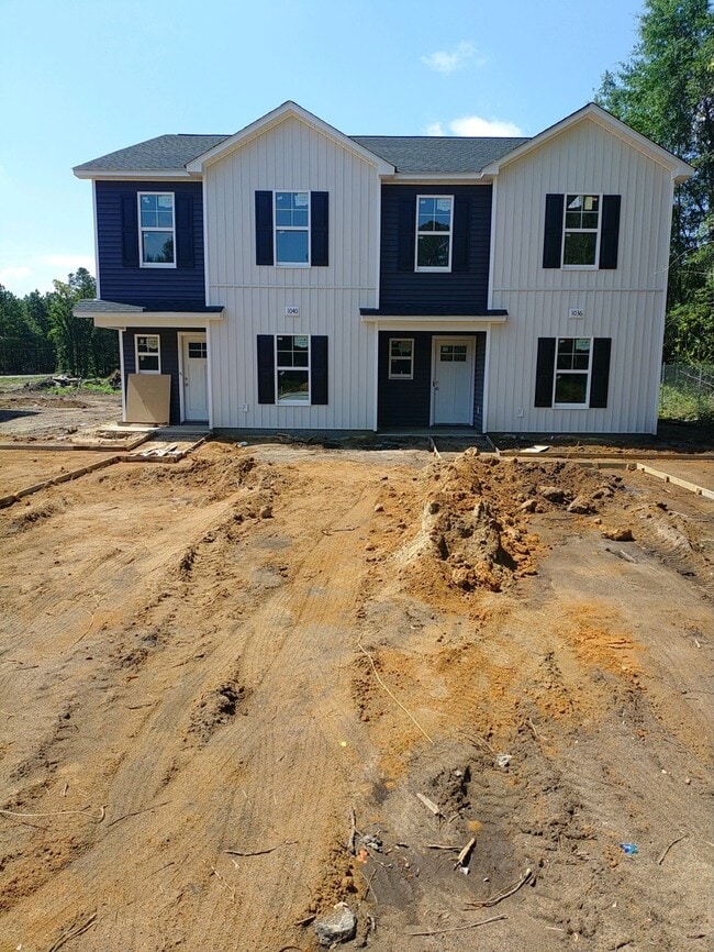 Photo - 1036 Johnson St